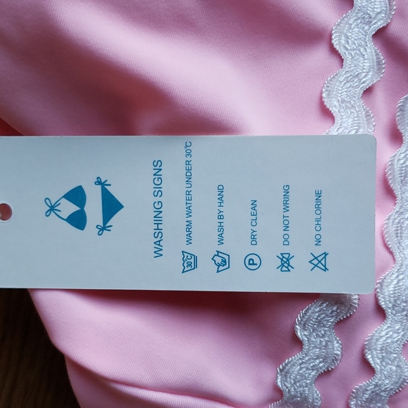 beachsissi Tankini Swimsuit Set 🏊‍♂️ Size Small 1 Top & 2 Bikini Bottoms NWT - Picture 5 of 14